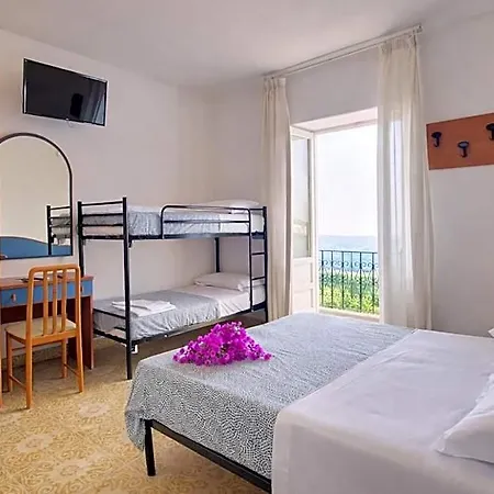 فندق Bellavista ايسكيا